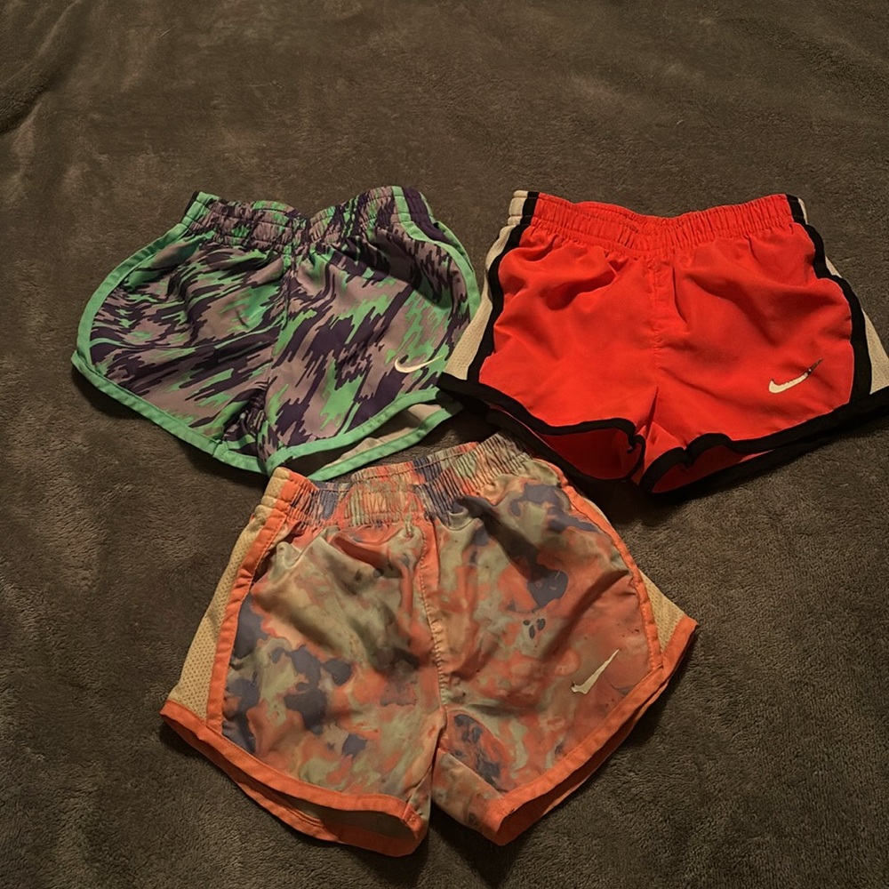 Sold—-Girls 2T Nike shorts lot